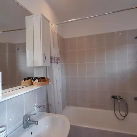 Lassi Hotel