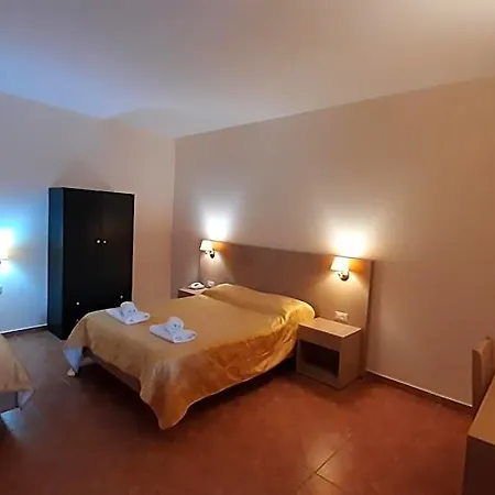Отель Lassi 3*