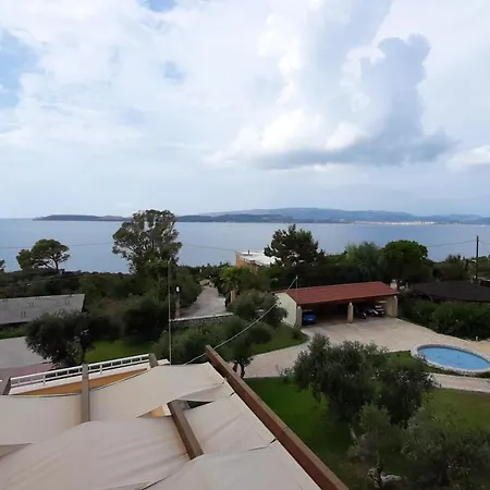 Ξενοδοχείο Lassi