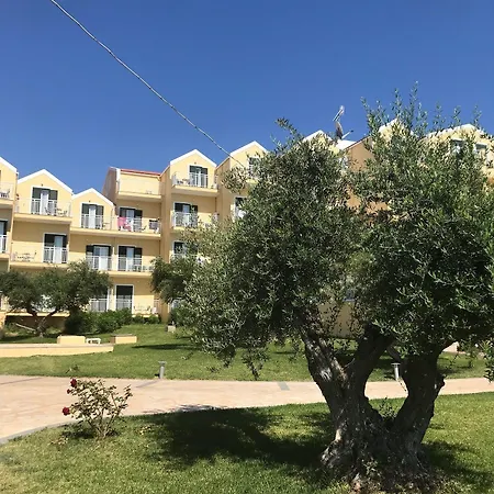 Ξενοδοχείο Lassi 3*